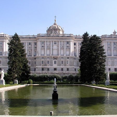 Hostal Berlin Madrid Eksteriør billede
